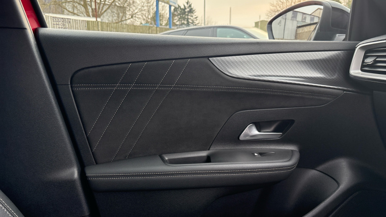 Vauxhall Mokka 100kW Ultimate 50kWh 5dr Auto Electric Hatchback